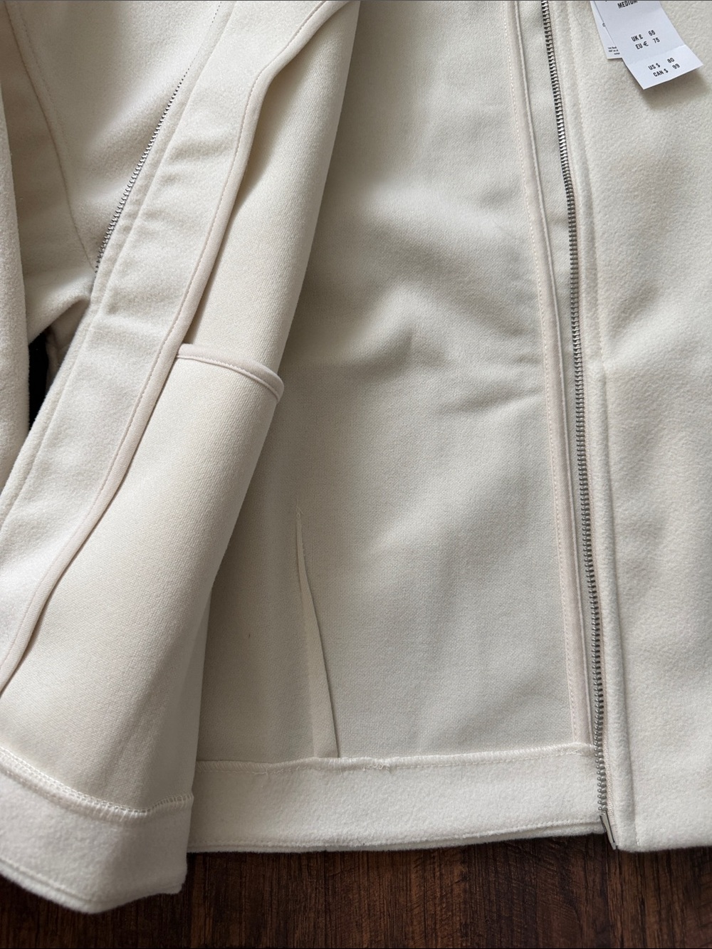 Abercrombie & Fitch Off-White Zip-Front Bomber Jacket - Picture 4 of 7